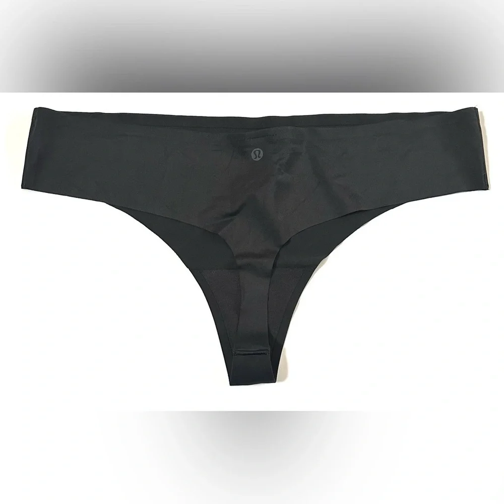 Lululemon Women's Smooth Seamless Thong Panties Black Large L, New